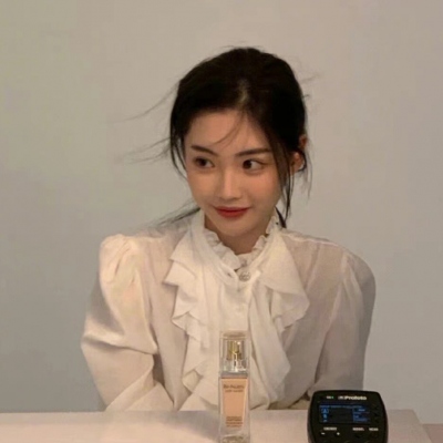 QQ名片点赞1元10000赞